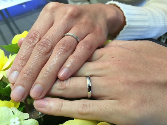 大分で丈夫で美しい鍛造の結婚指輪、フルエタニティダイヤモンドの結婚指輪ならジュエルミキ大分店へ。